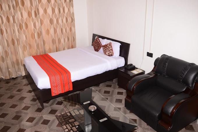 Holiday Hush Haven Hotel Shillong Exterior foto